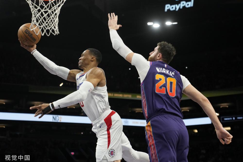 在中场被寄 在中场被寄